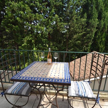 Appartement Tarascon Bagian luar foto