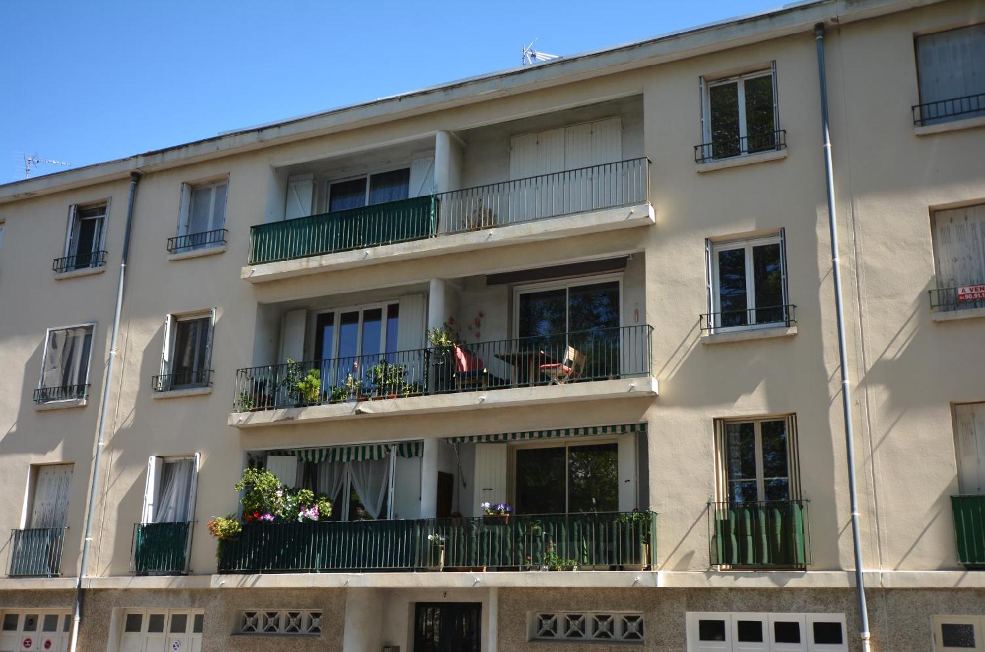 Appartement Tarascon Bagian luar foto