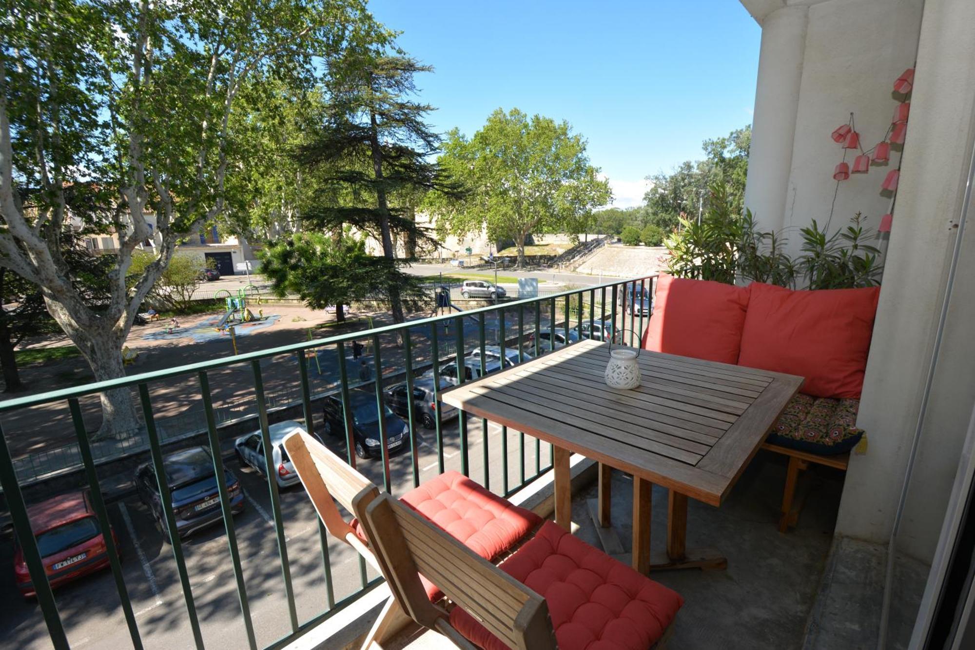 Appartement Tarascon Bagian luar foto